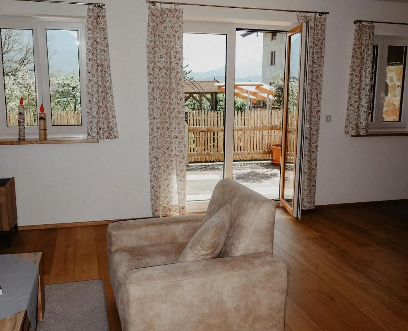 Apartment 4 Sterne Ferienwohnung Hochries Rohrdorf